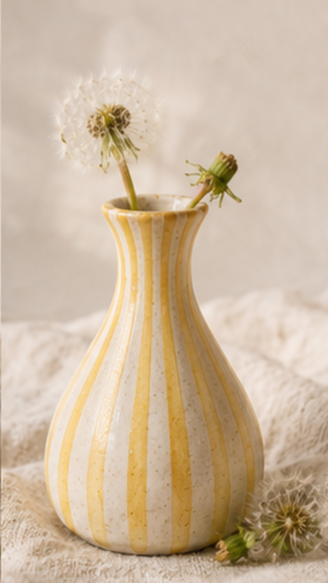 tiny-vase-02